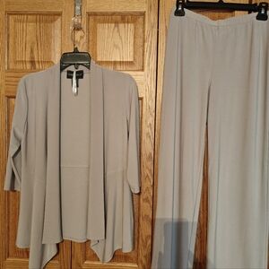 Frank Lyman Elegant Gray Women's Pants & Jumpsuit Set